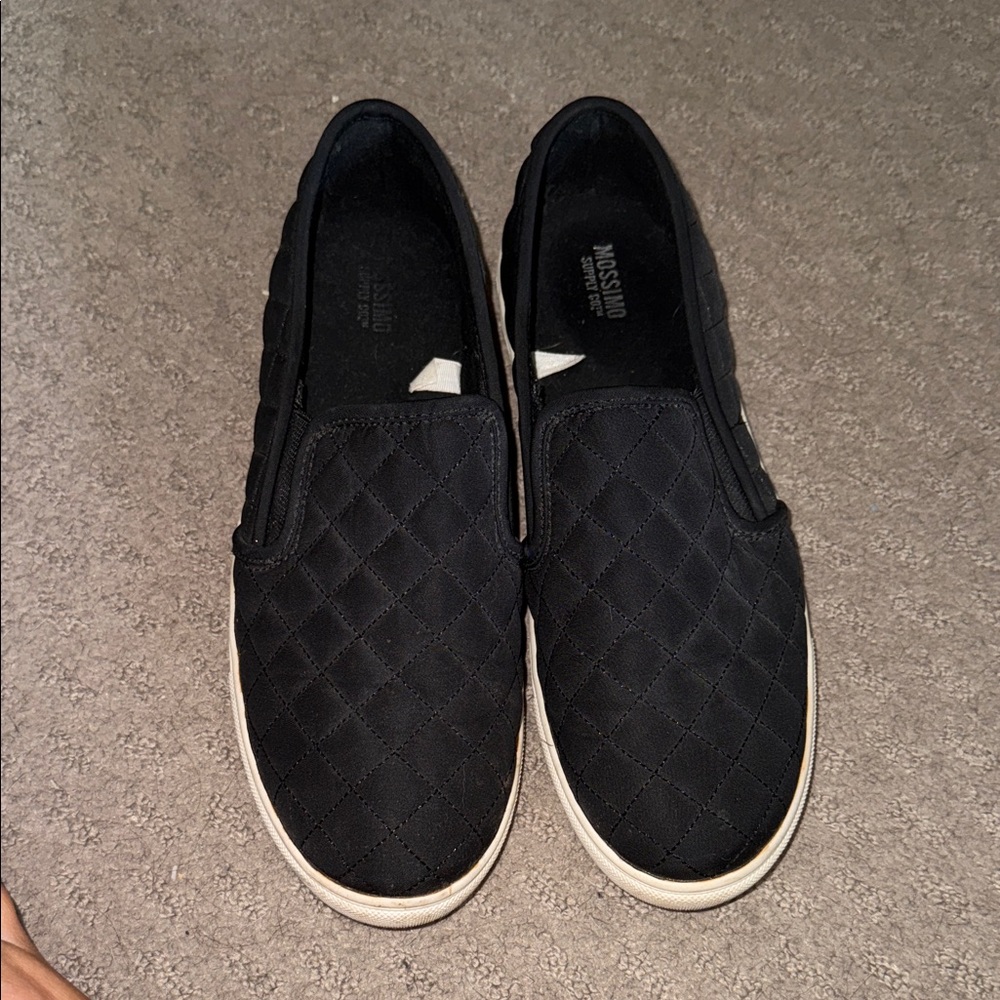 Mossimo Supply Co. slip on quilted shoes
